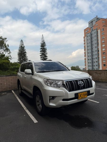 Toyota Pado TXL 2022 - imagen 1