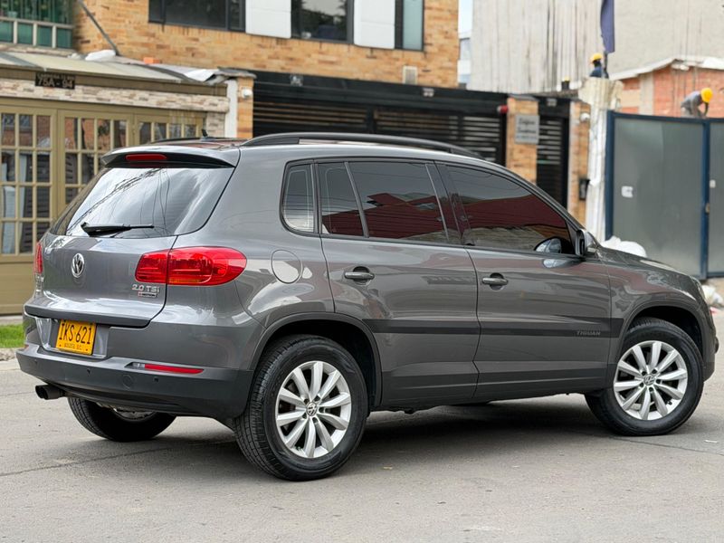 Volkswagen Tiguan 2.0 TSI 2016 - imagen secundaria 2