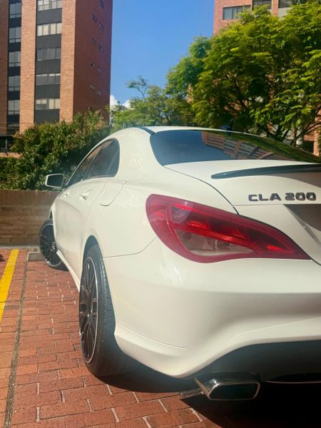 Mercedes Benz CLA 200   1.6 Turbo motor mercedes - imagen secundaria 1