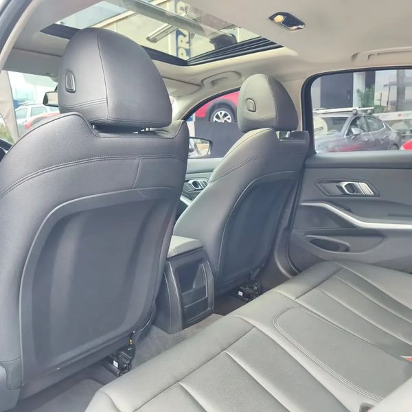 BMW Serie 3 2.0 320I G20 SPORTLINE 2020  47.932 km - imagen secundaria 2