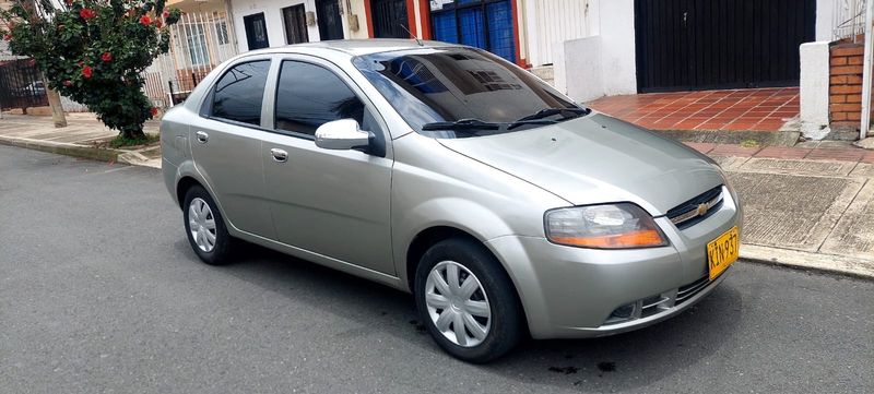 Chevrolet Aveo Ls 2011