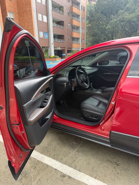 Mazda cx30 GT LX 2.0 - imagen secundaria 2