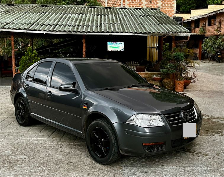 Volkswagen Jetta - imagen secundaria 2