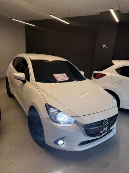 mazda 2 touring 2017 - imagen secundaria 2