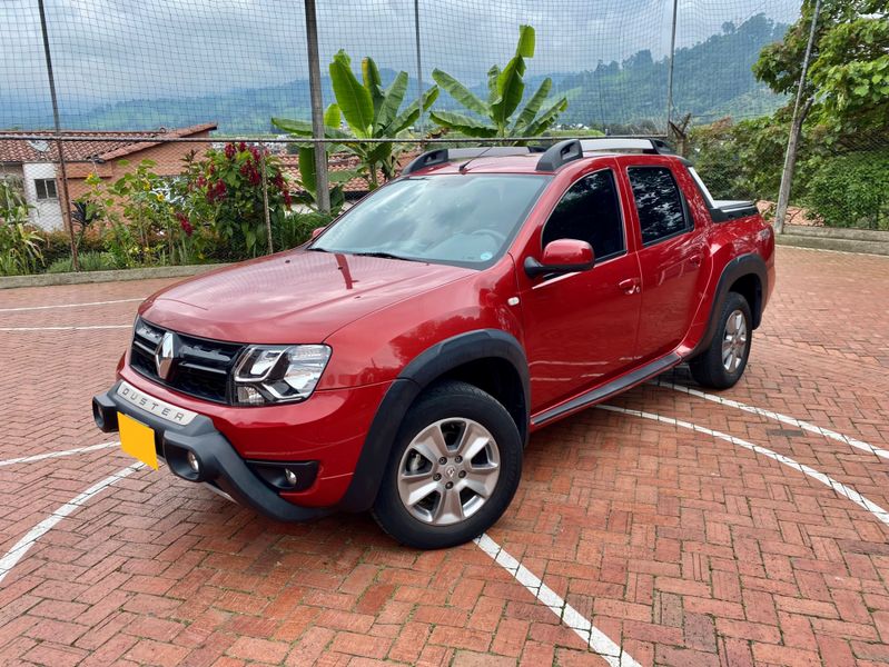 RENAULT OROCH 2022 MECÁNICA 4x4 - imagen 1