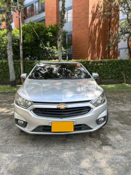 Chevrolet Onix ltz - imagen secundaria 1