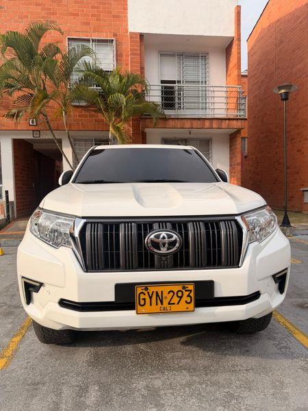 Toyota Prado 3.0 Txl blindaje 2 plus - imagen secundaria 1