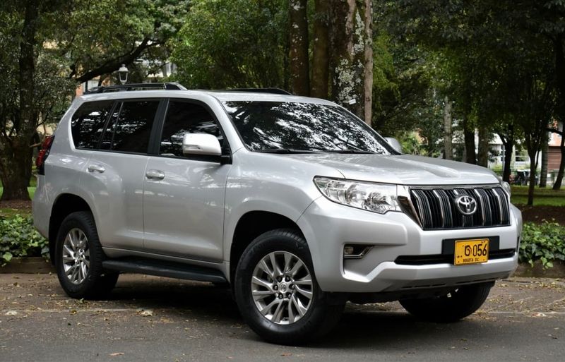 Toyota Prado txl diesel 2020 - imagen secundaria 2