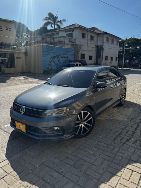 VOLKSWAGEN JETTA GLI 2018 2.0 - imagen secundaria 2