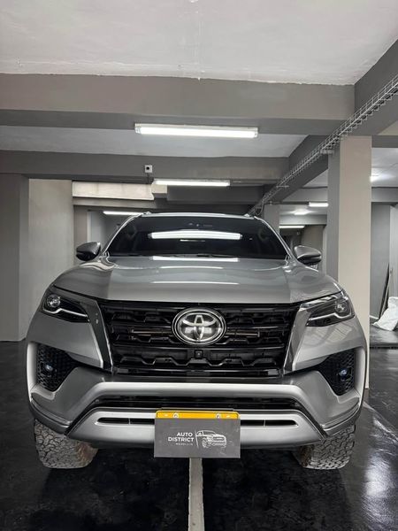 TOYOTA FORTUNER 2.4 SR BLINDAJE 2 - imagen secundaria 2