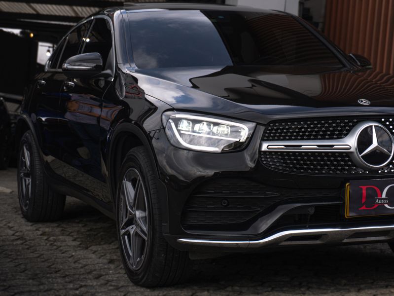 Mercedes Benz GLC 300E Coupe 2023 - imagen secundaria 2