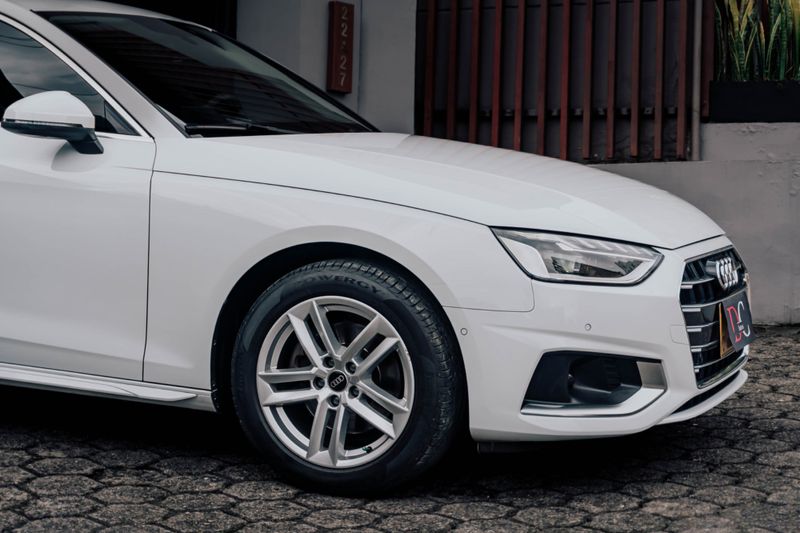 Audi A4 Advance Híbrido 2023 - imagen secundaria 1