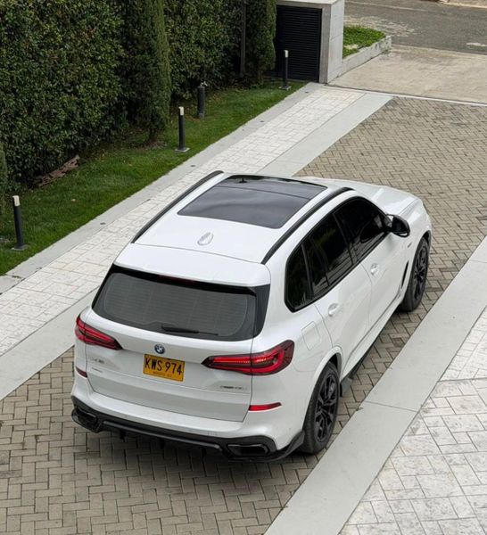 BMW X5 XDRIVE45E MPerformance - imagen secundaria 2