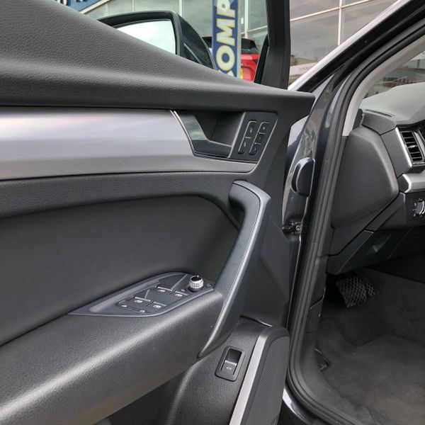 Audi Q5 2.0 45 Tfsi Advanced Stronic Quattro Híbrido 2023  29.900 km - imagen secundaria 1