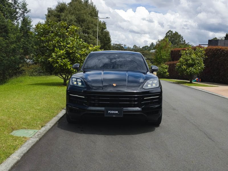 Porsche Cayenne 3.0 E-Hybrid - imagen secundaria 1