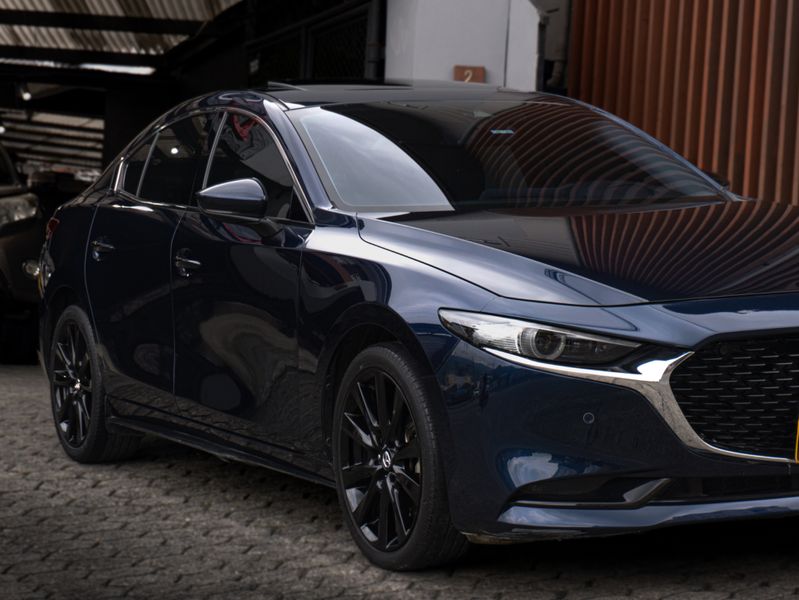 Mazda 3 Grand Touring 2.0 2021 - imagen secundaria 2