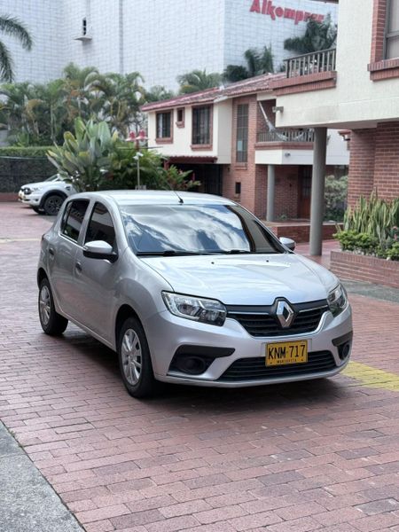 Renault Sandero Life 1.6 - imagen secundaria 2