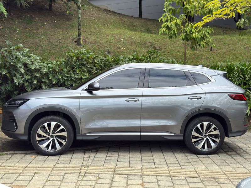 BYD SONG PLUS ELÉCTRICO - imagen secundaria 1