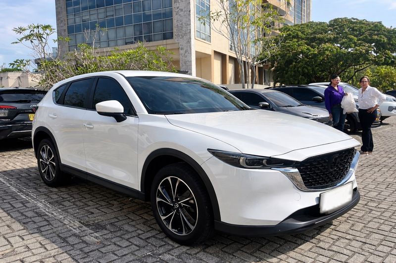 Mazda Cx5 Grand Touring - imagen secundaria 2