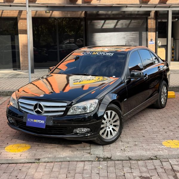 Mercedes Benz C200 2011 - imagen secundaria 2