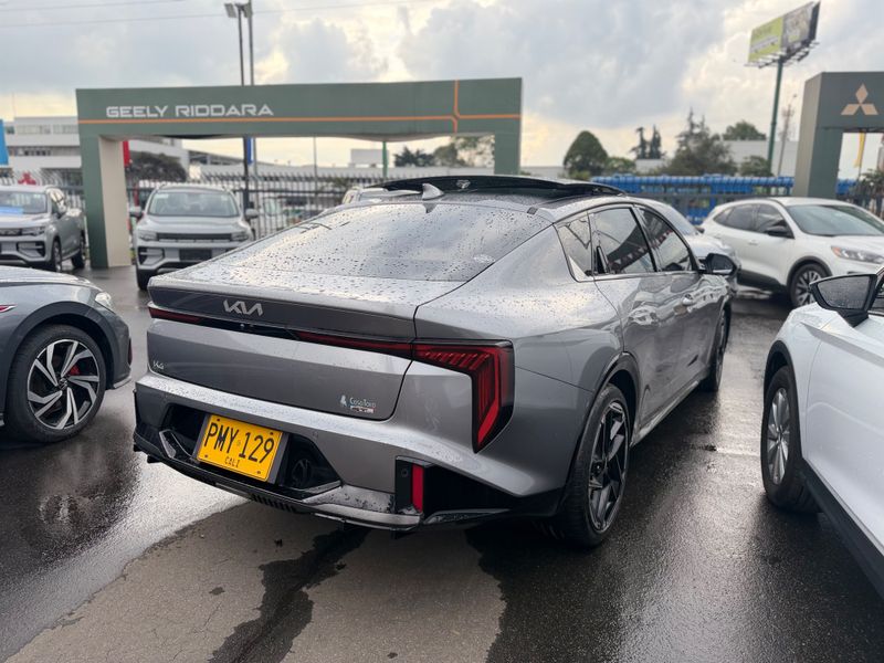 KIA K4 GT LINE 2026 - imagen secundaria 1