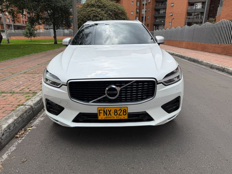 VOLVO XC60 R-DESING - T5 - POLESTAR - imagen secundaria 1