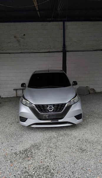 Nissan March 2022 - imagen secundaria 1
