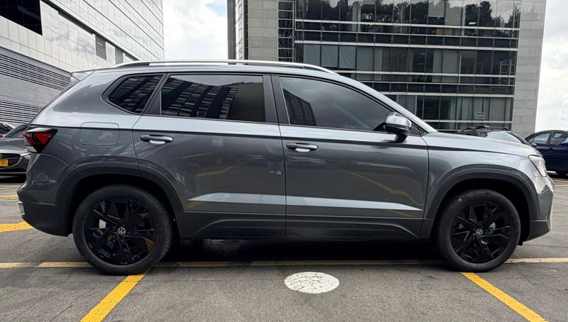 Volkswagen Taos Highline 2026 - imagen secundaria 2