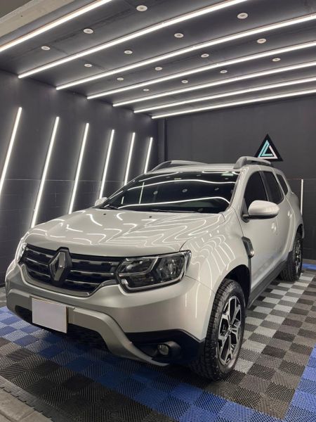 Renault Duster Intens 4x4 - imagen secundaria 1