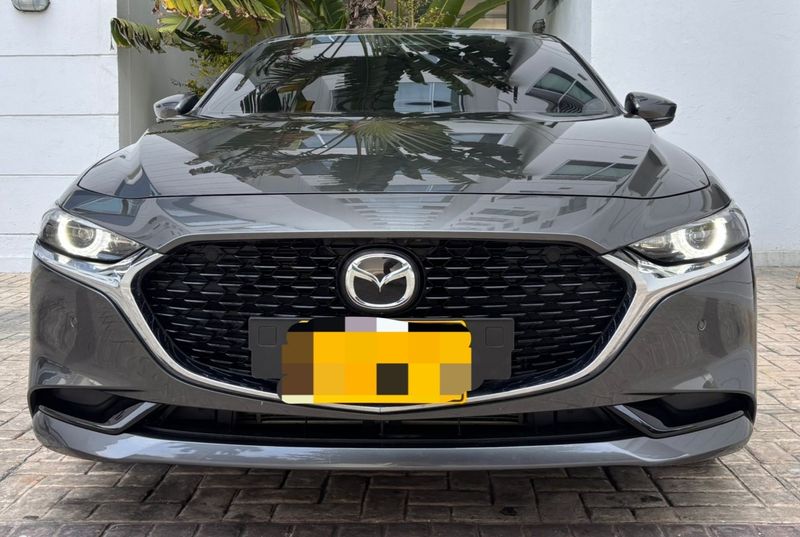 Mazda 3 Grand Touring Híbrida 2.0 2026 - imagen secundaria 2