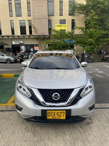 Nissan Murano - imagen secundaria 1