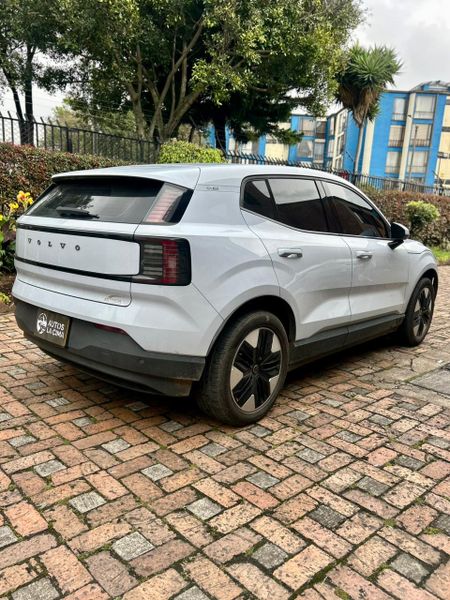 VOLVO EX30 EXTENDER RANGER CORE AT 203KW 4X2 MOD 2023     APLICA FINANCIACION - imagen secundaria 2