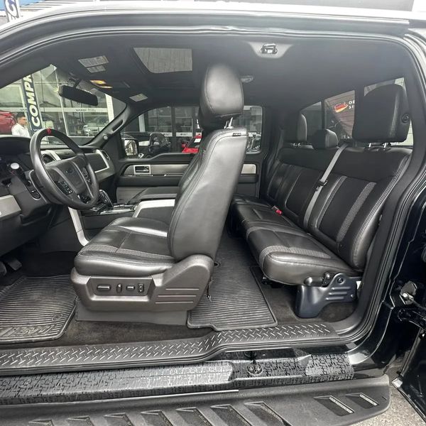 Ford F-150 6.2 Svt Raptor Scab 2014  65.330 km - imagen secundaria 2