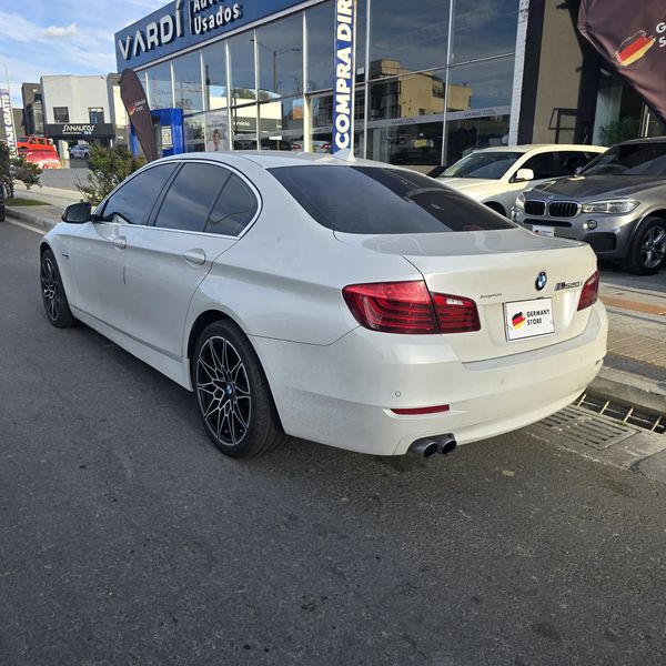 BMW Serie 5 2.0 520i F10 2015  105.300 km - imagen secundaria 2