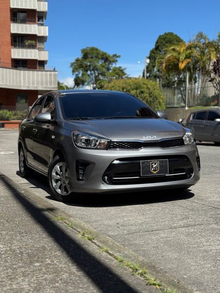 Kia Soluto Emotion 2026 MT - imagen secundaria 1