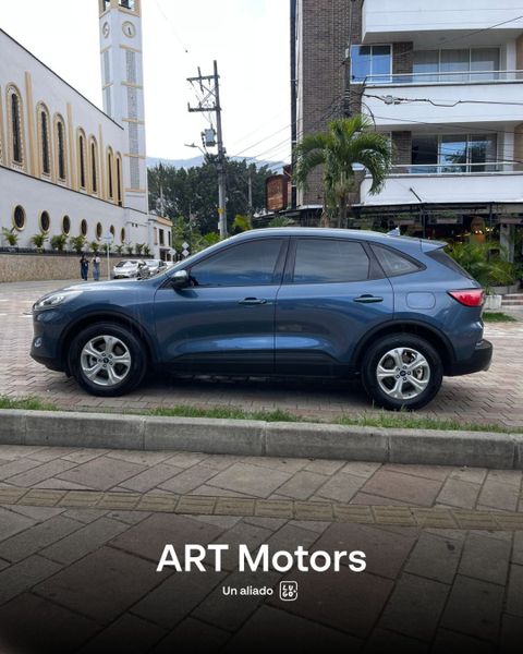 Ford Escape SE 4x2 unico dueno cojineria en cuero - imagen secundaria 1