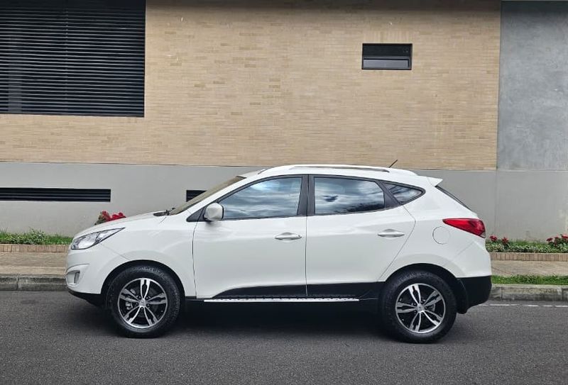 Hyundai Tucson IX35 2013 4x4 2.0 Gasolina - imagen 1