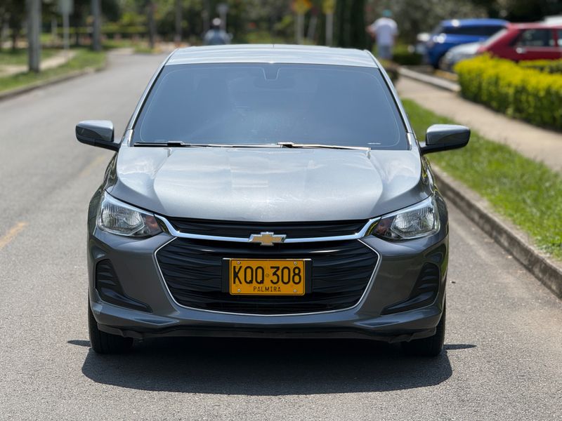 Chevrolet Ónix 1.0  LT 2022 - imagen secundaria 1