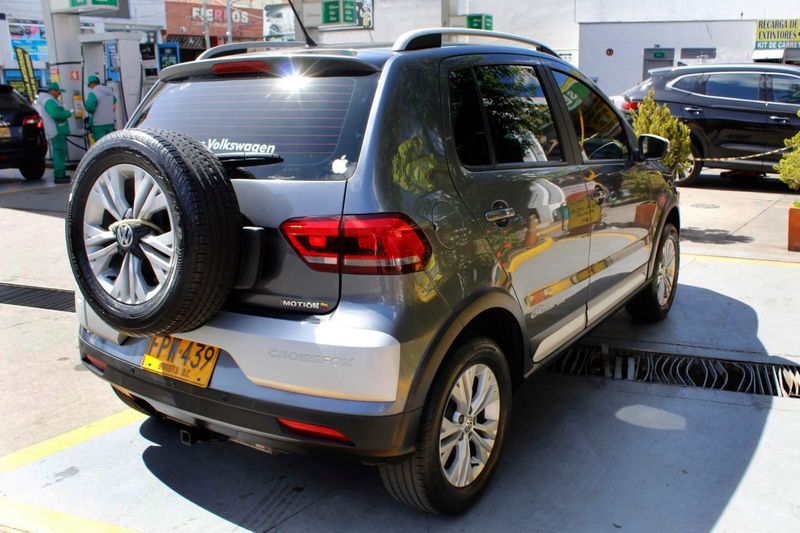 Volkswagen Cross Fox 2018 - imagen secundaria 1
