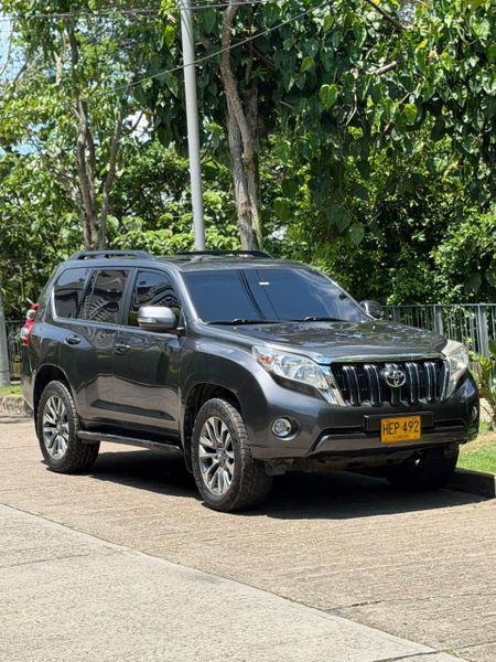 Toyota Prado txl 2013 diesel Blindaje 2 plus - imagen secundaria 2