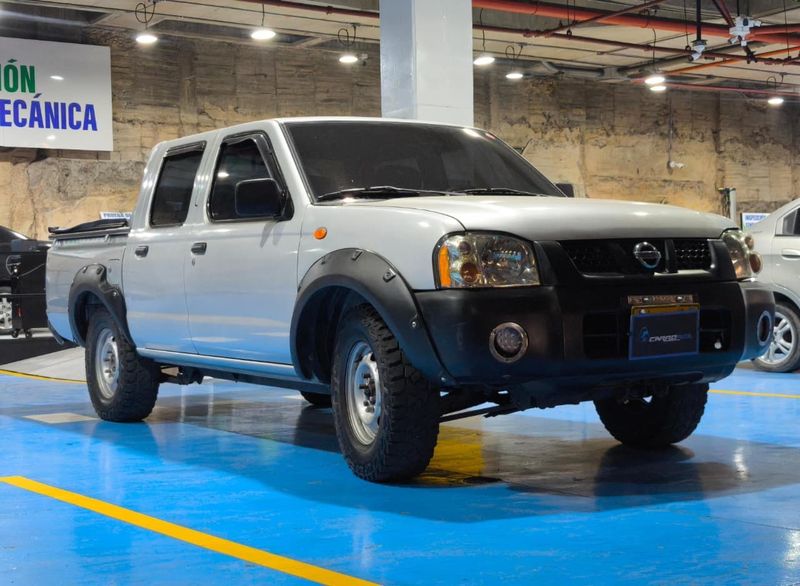 NISSAN NP 300 FRONTIER 2011 1 2.4L MT 2400CC 4X2 AA - imagen secundaria 2