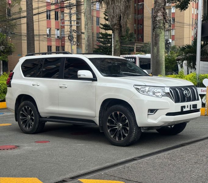 Toyota Prado Txl 2019 3.0 Diesel - imagen 1
