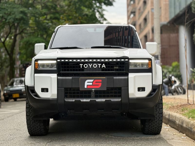 TOYOTA PRADO TXL 2025 - imagen secundaria 2