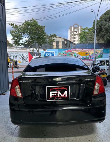 Chevrolet optra 2010 - imagen secundaria 2