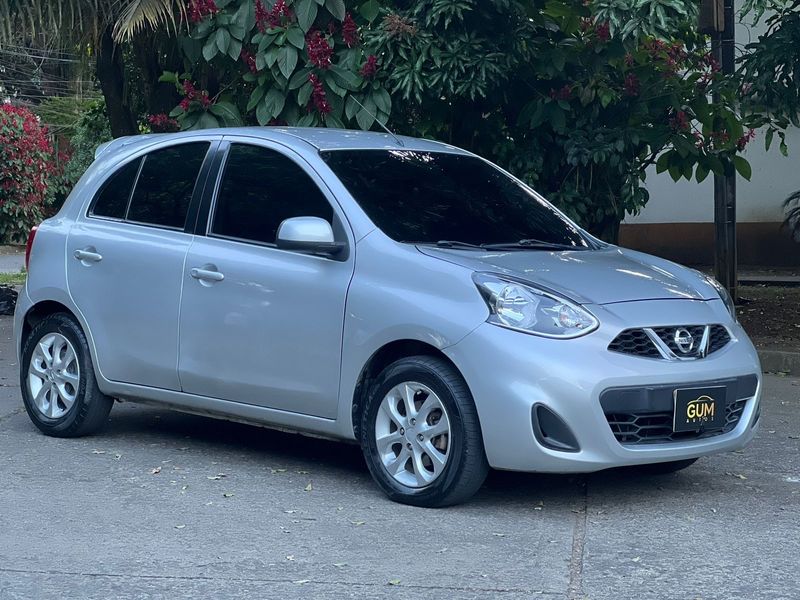 Nissan March 2019 AT - imagen secundaria 1
