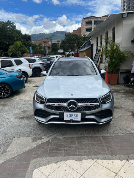 MERCEDES BENZ GLC 300 - imagen secundaria 1