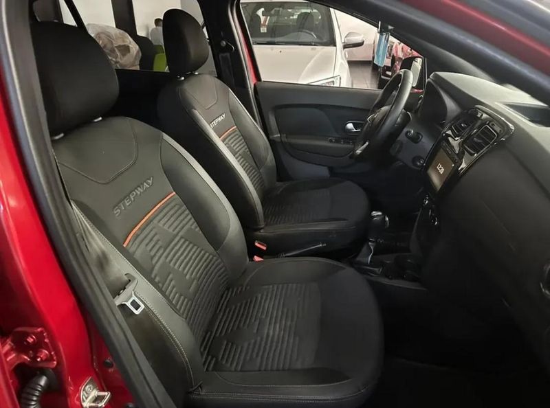Renault Sandero Stepway intens 2022 - imagen secundaria 1
