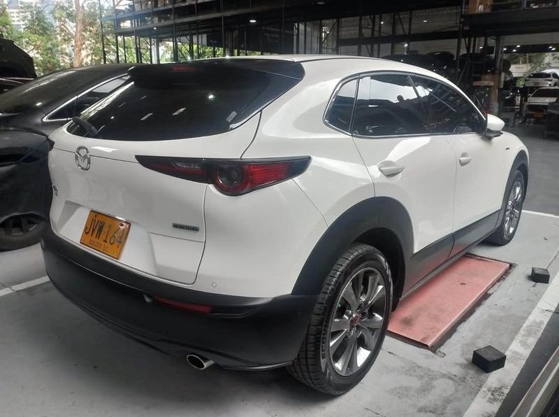 Mazda CX-30 Grand Touring LX 2022 - imagen secundaria 1