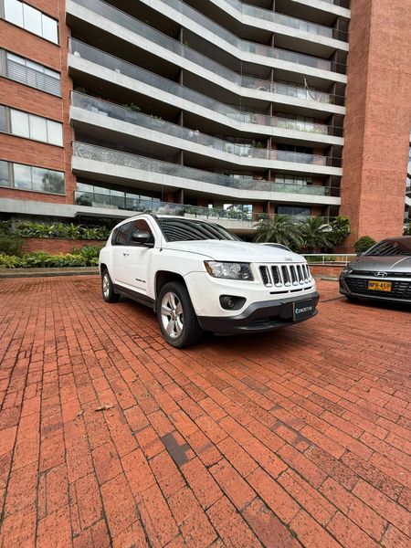 Jeep Compass Sport 2014 Automático Segundo Dueno Toda Original - imagen secundaria 2