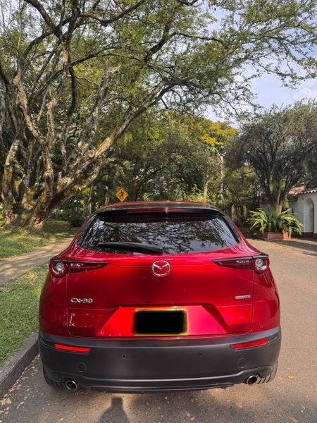 Mazda CX30 grand touring AT - imagen secundaria 1